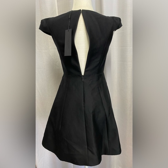 Halston Heritage | Cap Sleeve V Neck Faille Dress Black NWT mini | size 0 - Picture 4 of 5